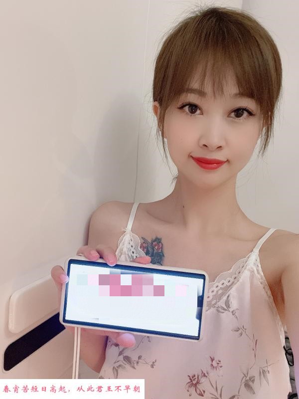 长寿路颜值学妹 第1张