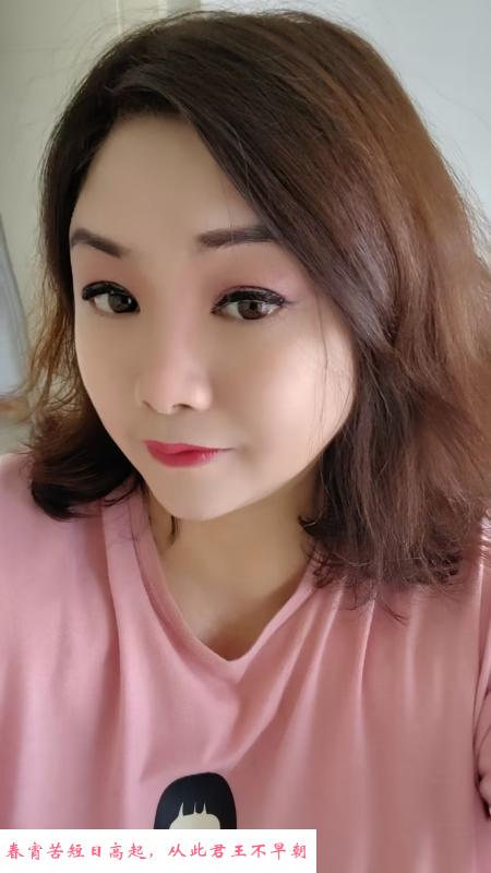 大胸大屁股倒立吹少妇 第2张