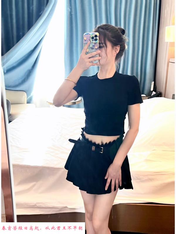身材好年轻妹妹 第2张