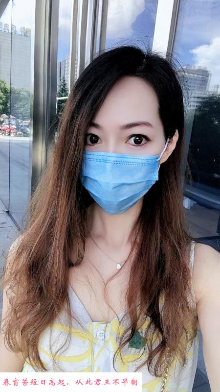 自创抓龙根少妇 第1张