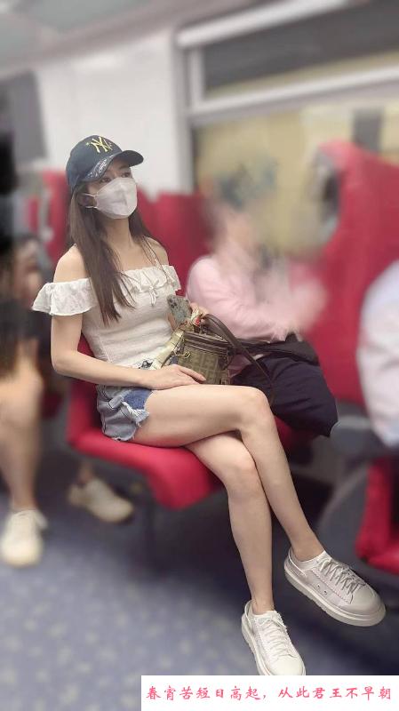胸大腰细翘臀小洁 第3张