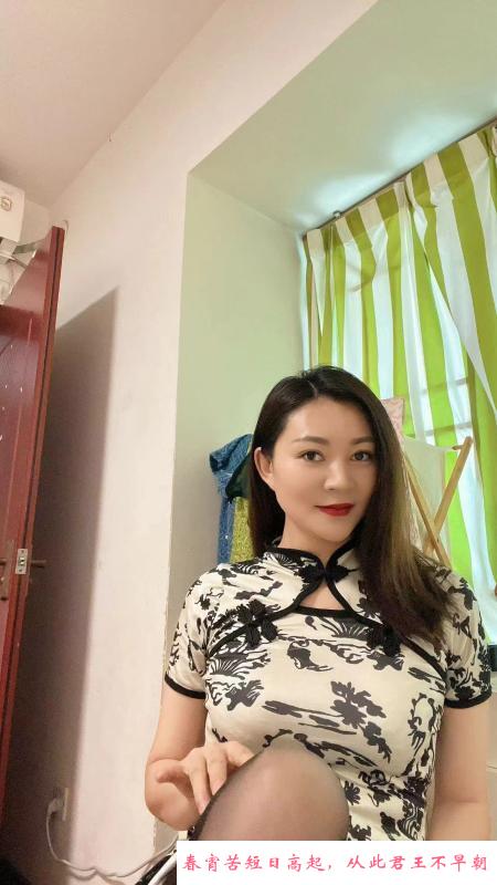 长腿旗袍乐儿 第3张