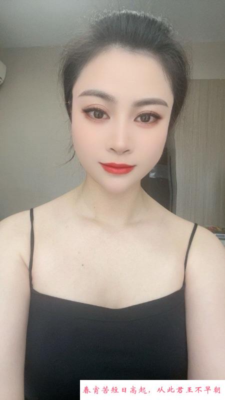 江宁区性感御姐 第2张