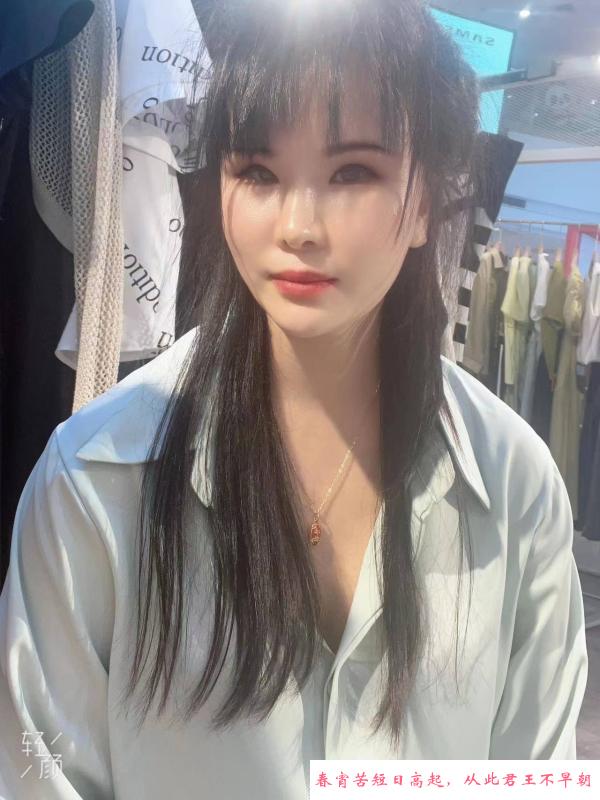 细腿小姐姐 第3张