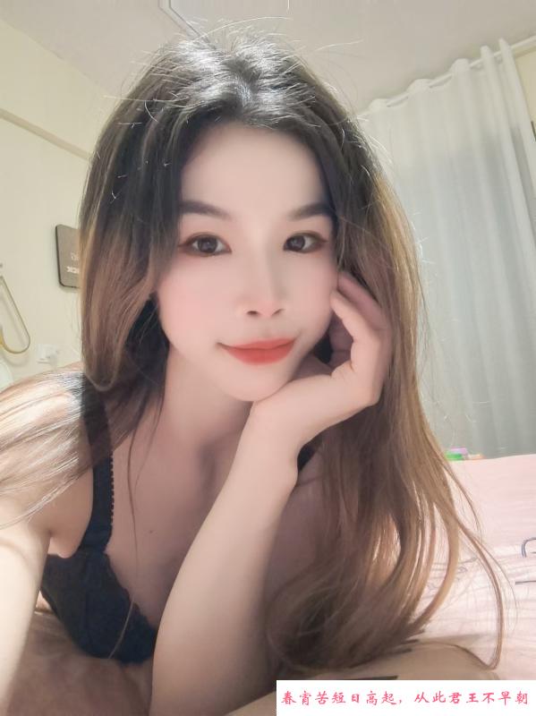 深喉湿吻拉丝活好 第3张