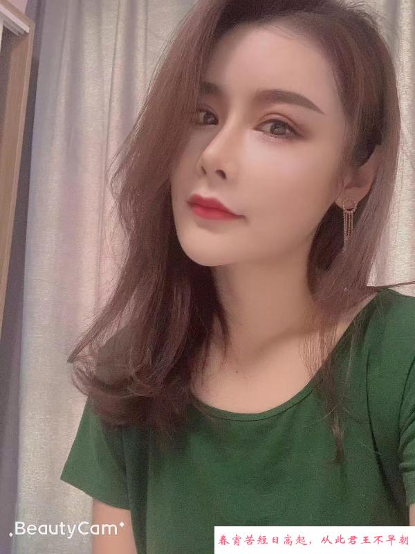 出击一字马 第2张