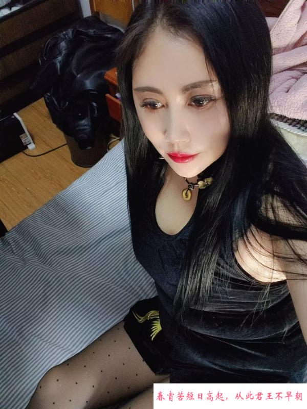 瑶海黑色妖姬 第2张