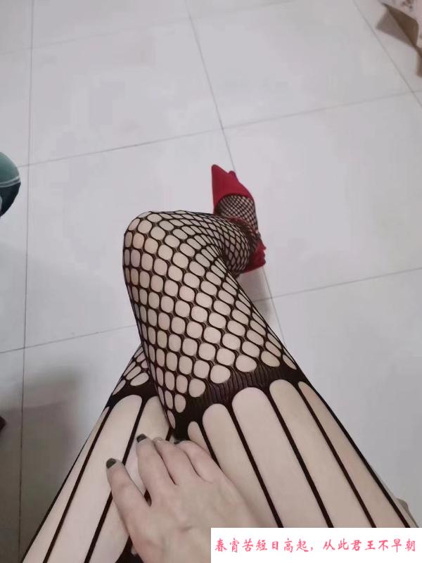 黄岛漂亮少妇 第1张