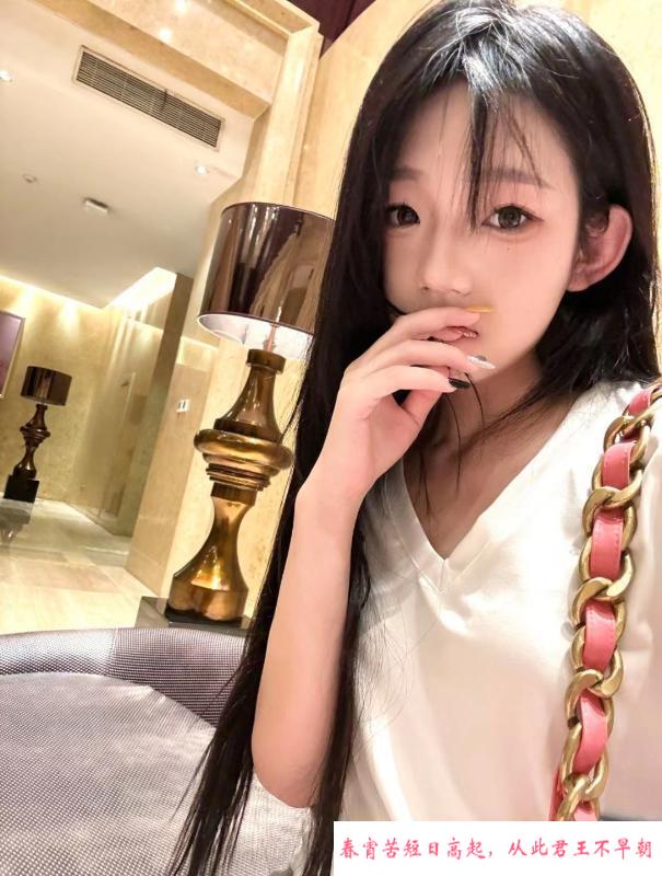 零零后三点粉嫩小妹妹 第2张