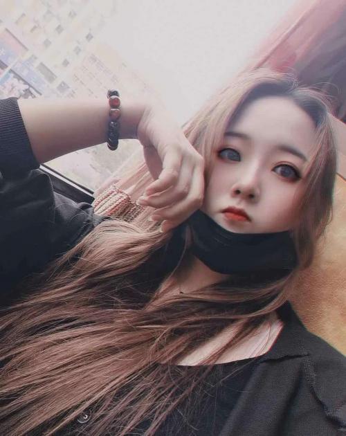 口爆女王 第2张