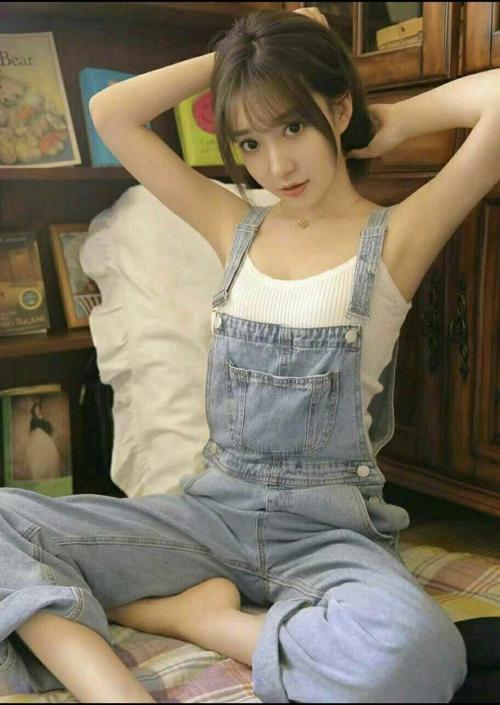 丰满妹子 第6张
