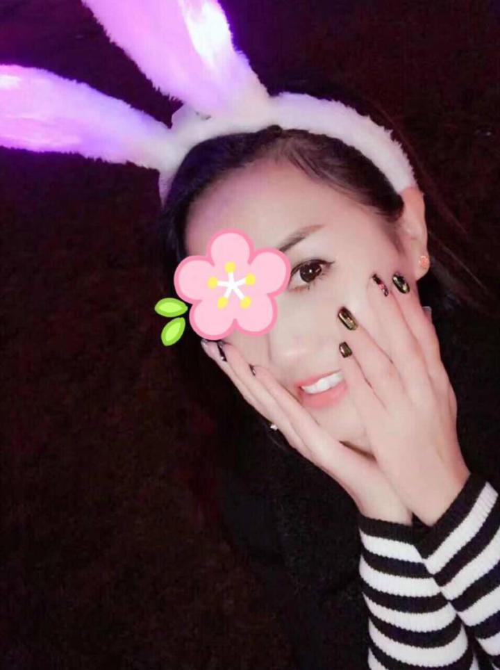 大坪大胸妹妹 第1张