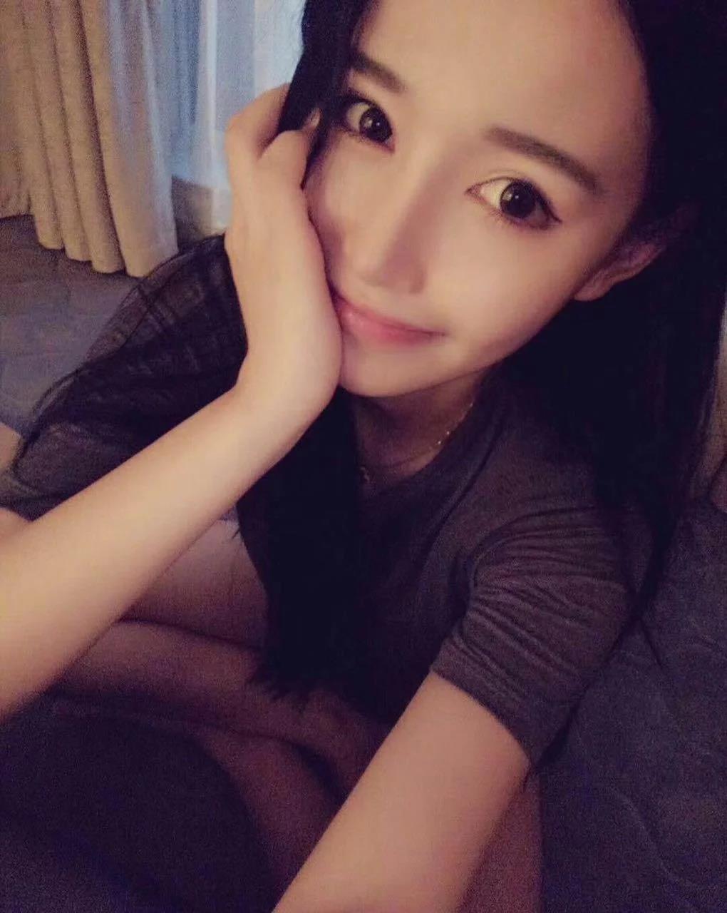 成都模特张馨婷，人美身材诱惑 第2张