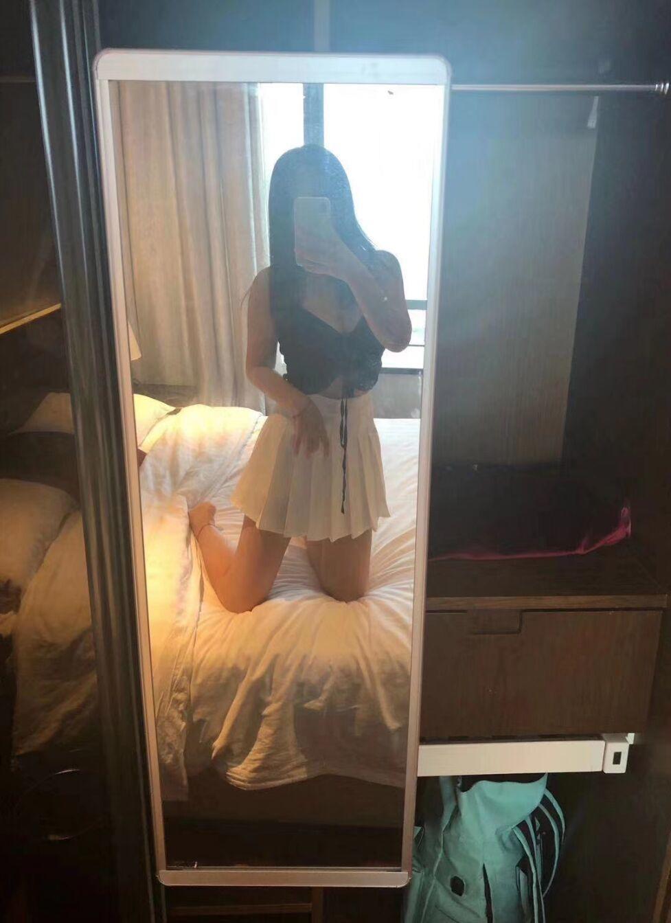 园区身材不错的豆豆 第3张