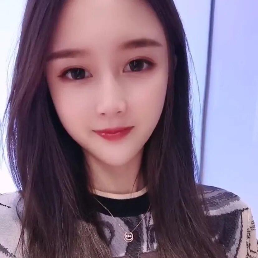 海珠雪娇：粉嫩清纯口活好，水多逼紧YD浅 第2张