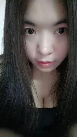 南海D奶超便宜的少妇，性价比不错啊 第1张