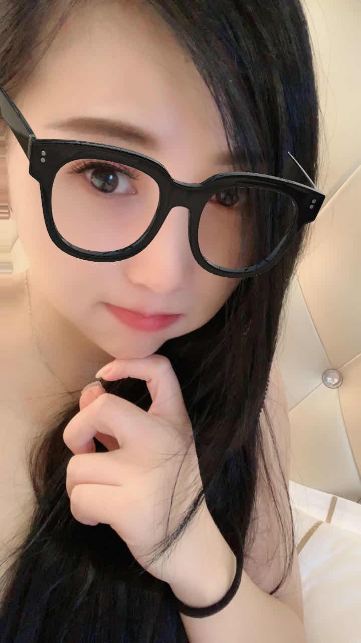 宁波鄞州性感妹子 第2张