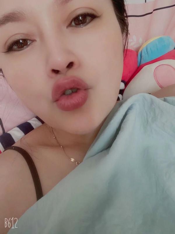 沙井风骚熟女菲菲 第1张