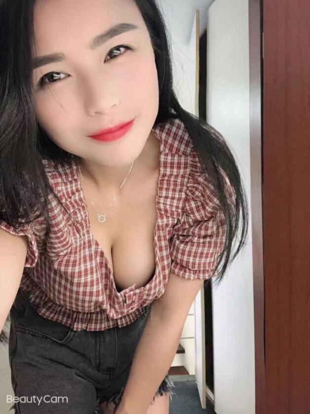 九亭服务妹子 第1张