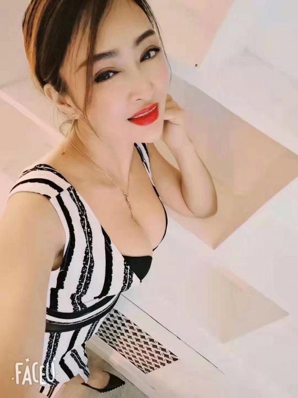 丰盈水润东北少妇 第1张