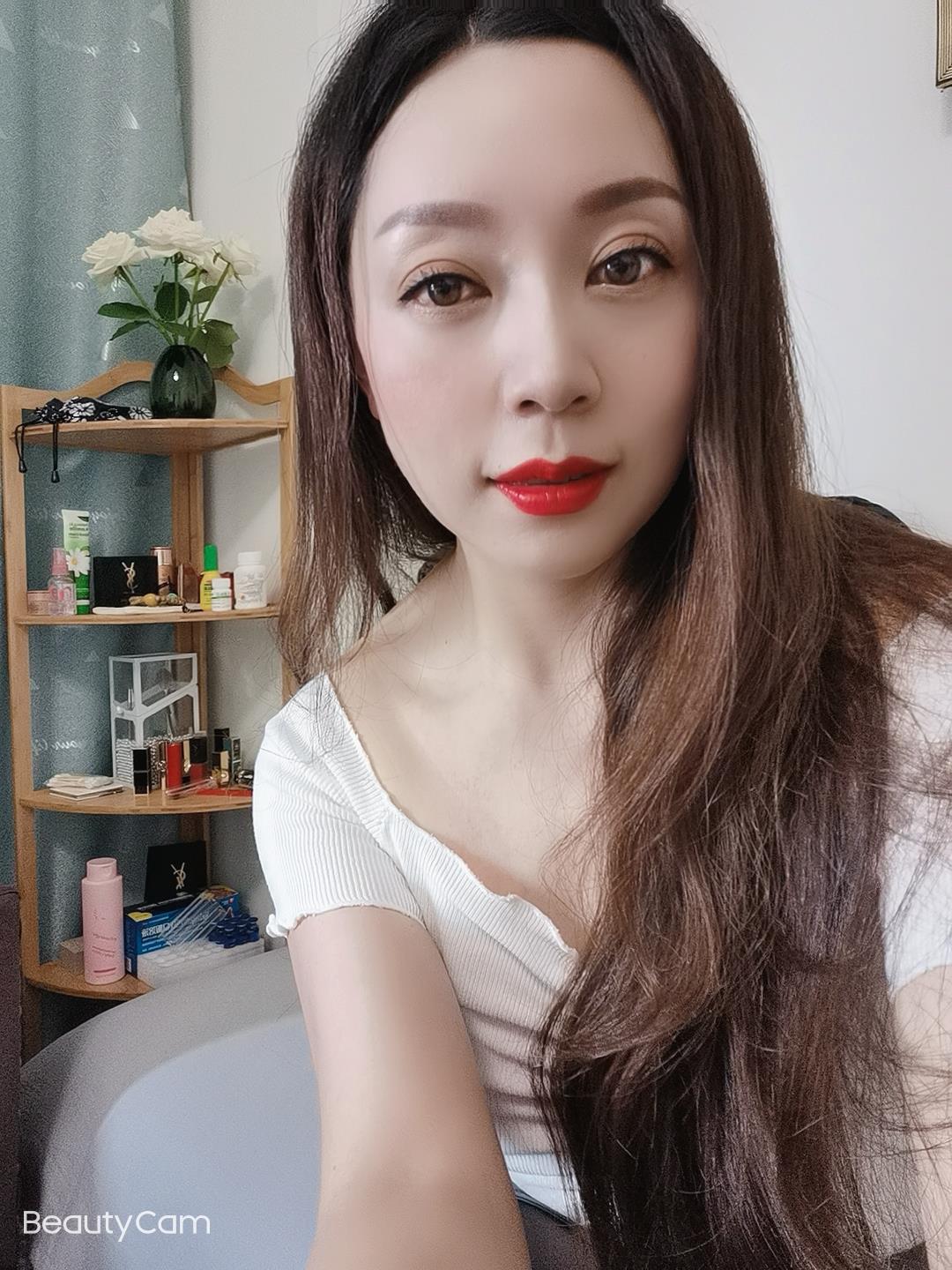 文艺气质美女 第5张
