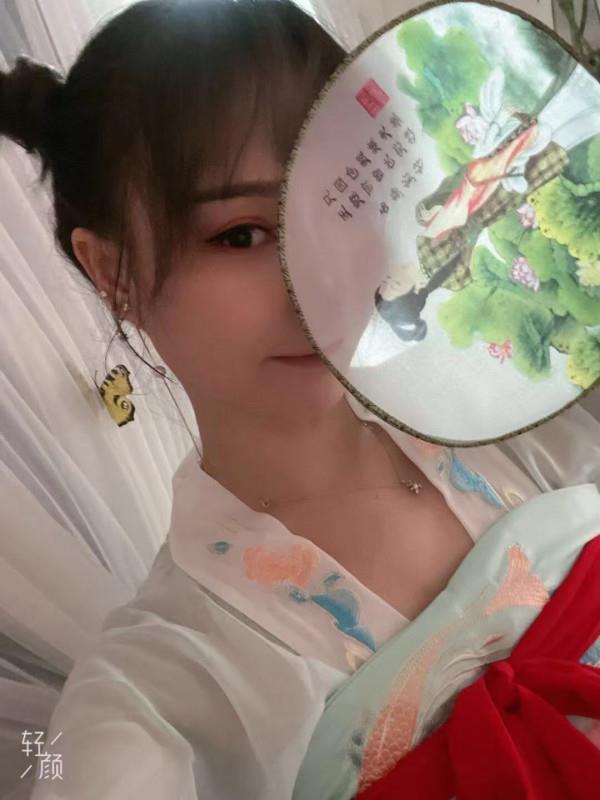 光谷小阿玲 第1张