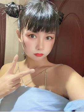 妹子比较瘦很性感 第1张