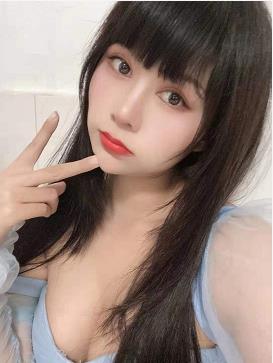 妹子比较瘦很性感 第3张