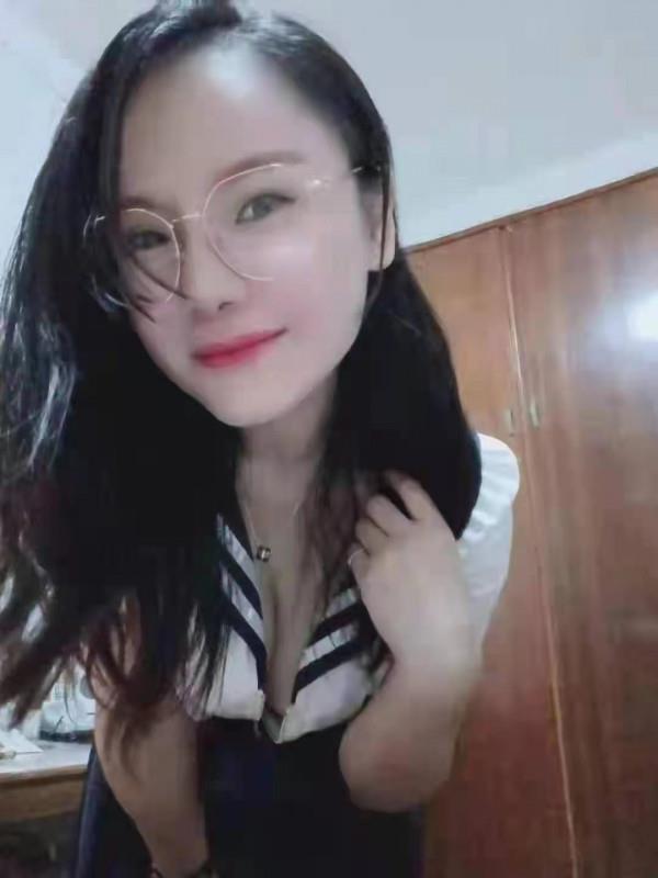 龙华清湖纯妹纸 第3张