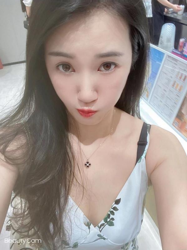 西乡长腿妹阳光 第2张