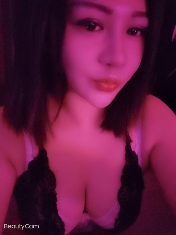 闵行风骚美熟女芯儿 第1张
