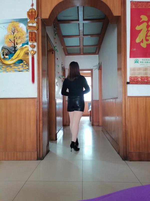 历城区泻火熟女 第1张