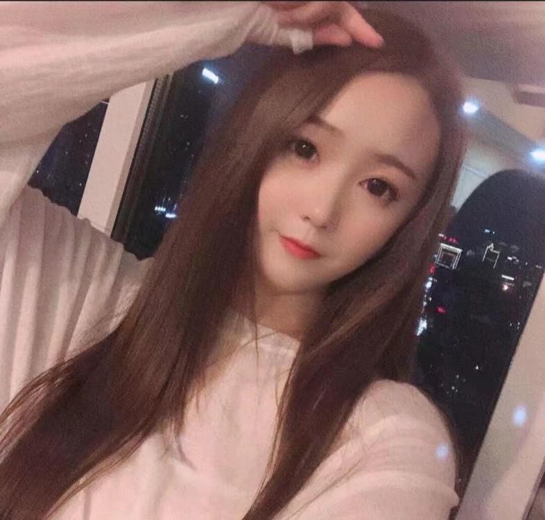 南昌象湖年轻妹妹 第2张