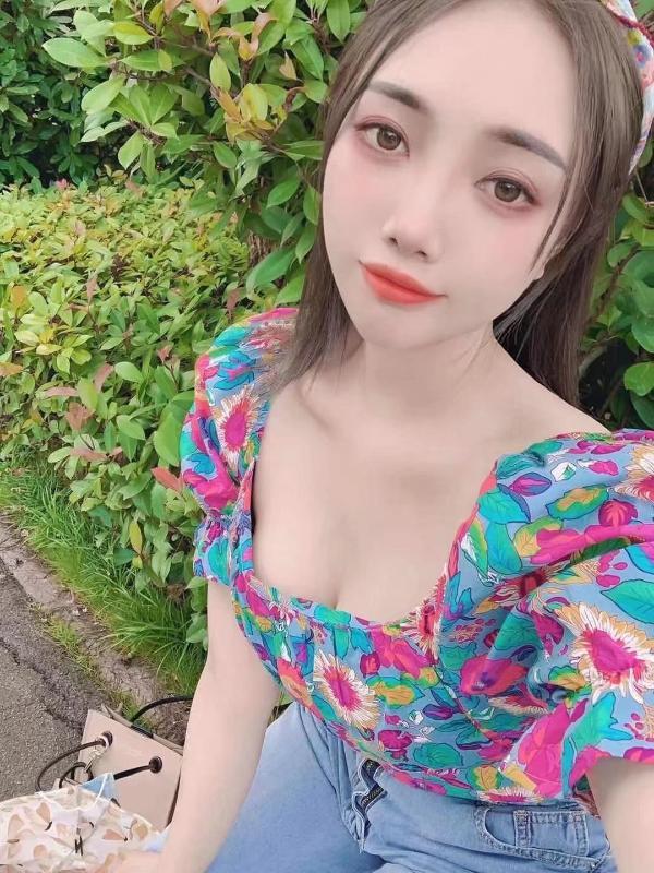 重庆大胸美女 第4张