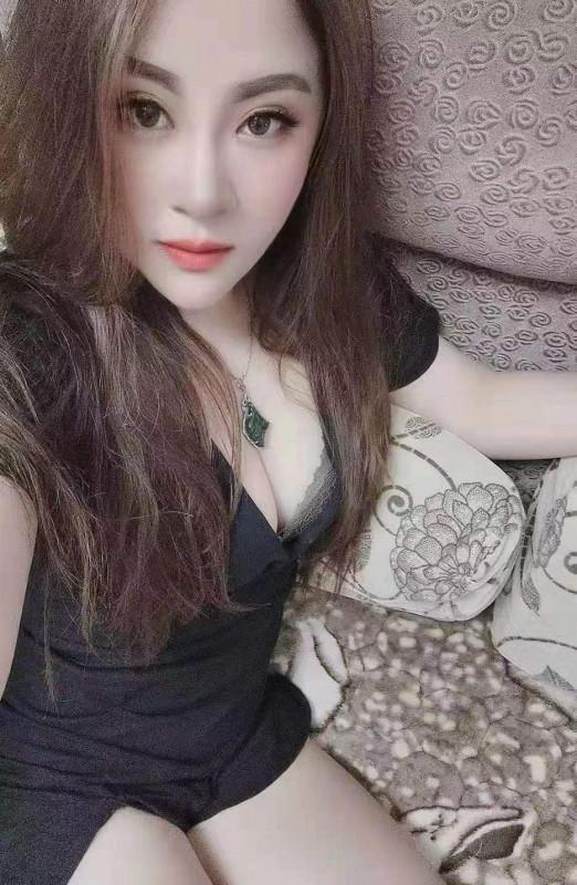 性价比大奶妹 第1张