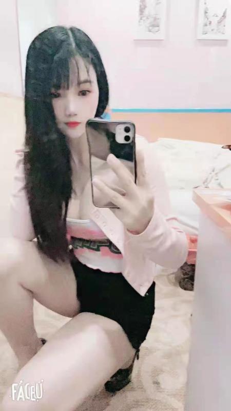 无锡大长腿美女 第1张