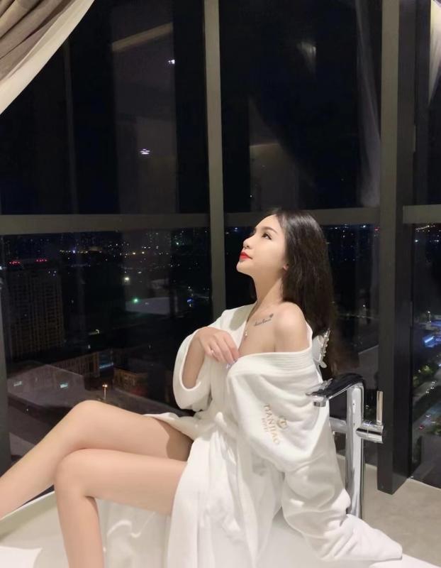 海珠性感御姐 第3张