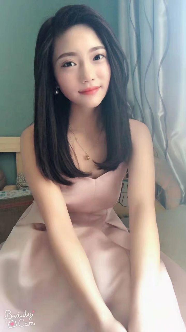 杨浦区蜜臀大奶黑丝服务型，年轻妹子，长相清纯 第1张