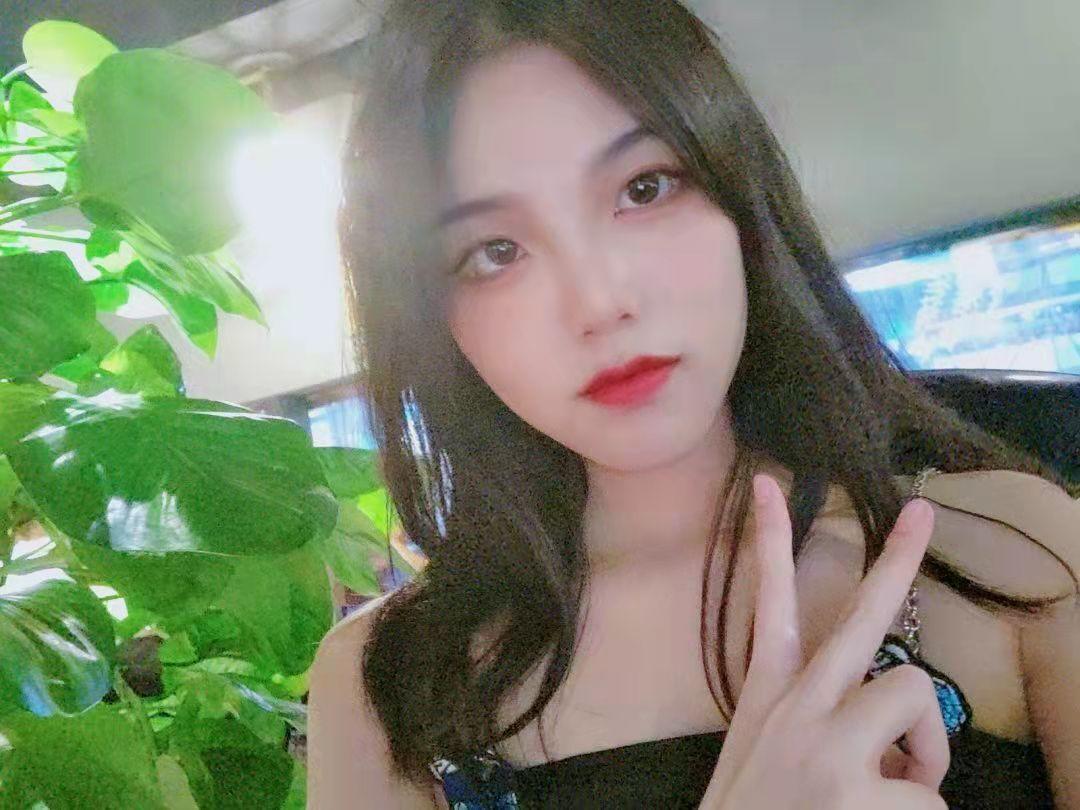 已验一个服务挺不错的兼职妹子 第2张