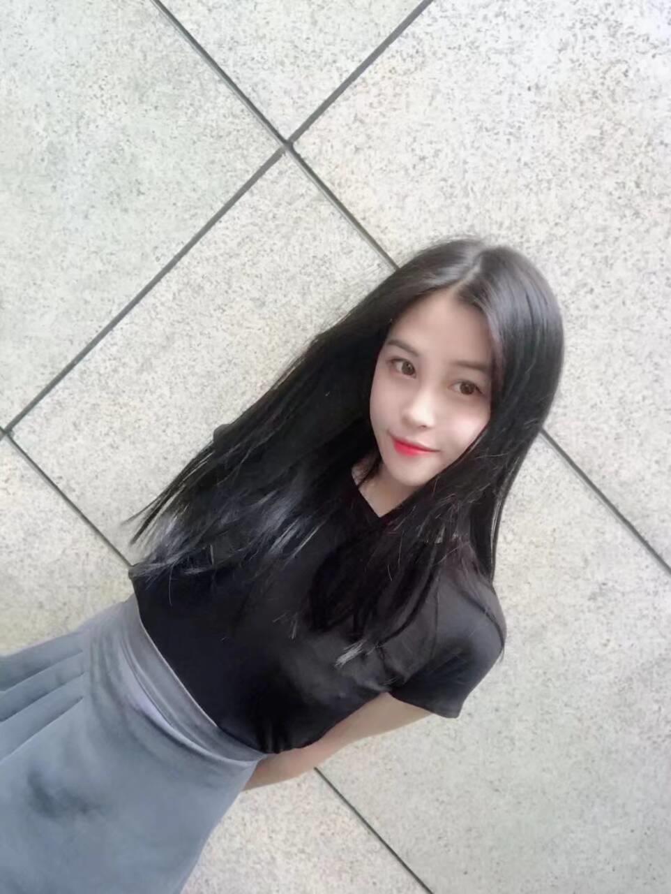 迎风声约的极品妹子 第3张