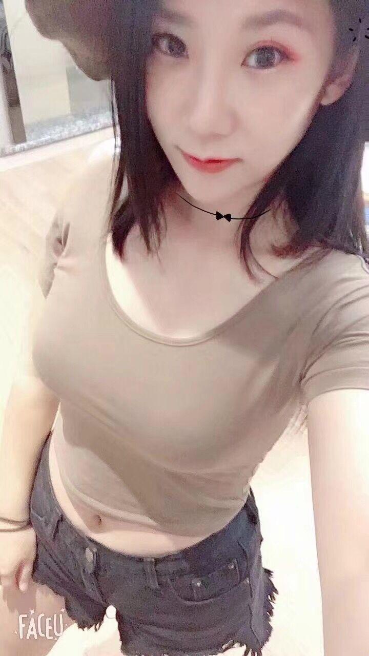 性价比身材好的北方妹子 第2张