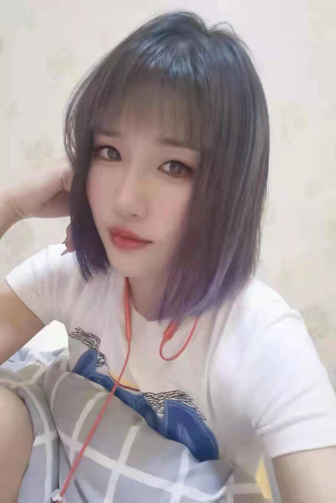 身材诱人，体贴温柔的妹子！ 第1张