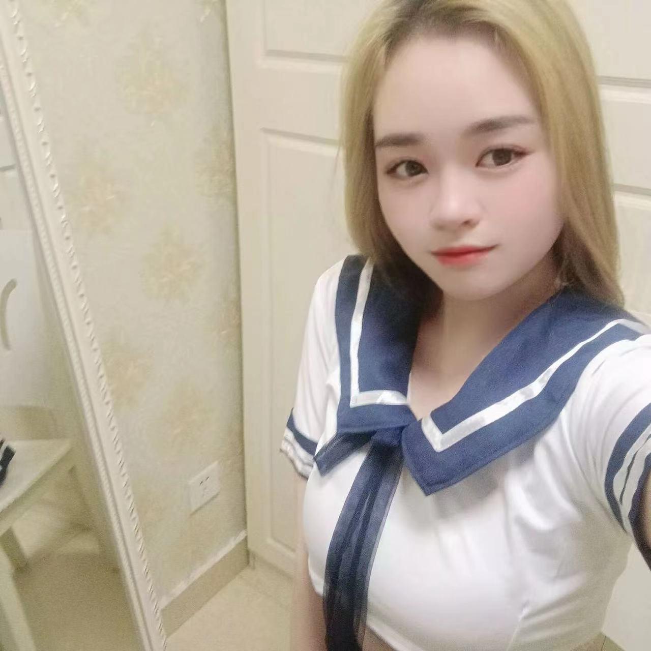 制服控的狼友们狩猎了 第1张