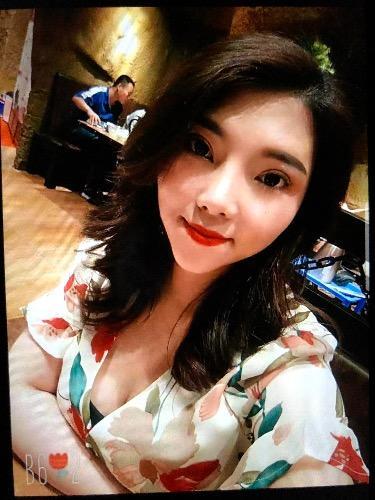 坪洲地铁站把妹子干尿了300一次 第2张
