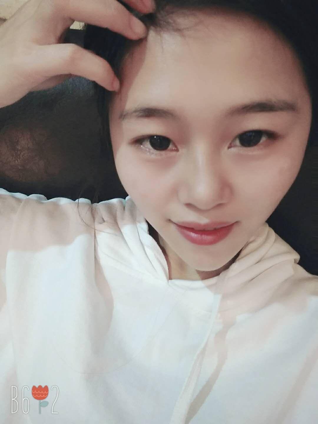 罗湖国贸小姐姐兼职女友式服务 第2张